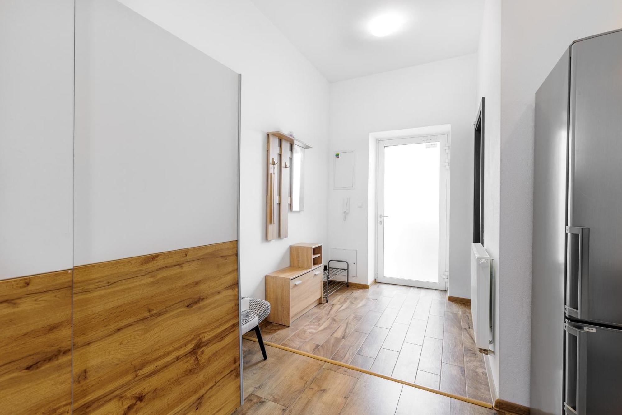 Skackava - Beautiful New Apartment In Direct Centrum, 24H Self Check-In بانْشكا بيشتريتْسا المظهر الخارجي الصورة